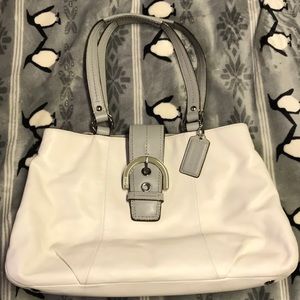 White/Grey shoulder bag
